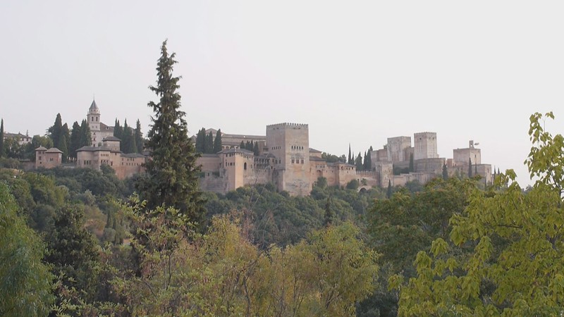 Emotiva boda junto a la Alhambra de Granada
